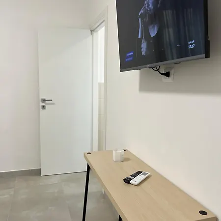 Central Apartment *