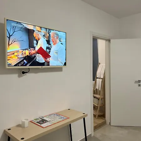 Central Apartment *